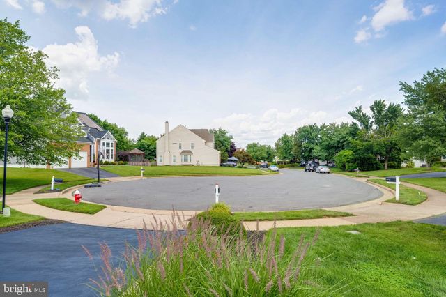 $956,000 | 21424 Alum Creek Court, Ashburn, VA 20147