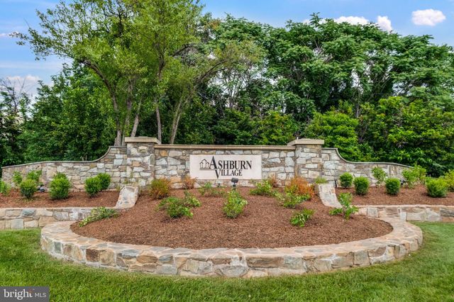 $956,000 | 21424 Alum Creek Court, Ashburn, VA 20147