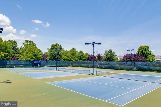 $956,000 | 21424 Alum Creek Court, Ashburn, VA 20147