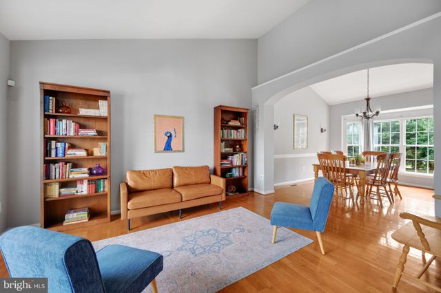 $956,000 | 21424 Alum Creek Court, Ashburn, VA 20147