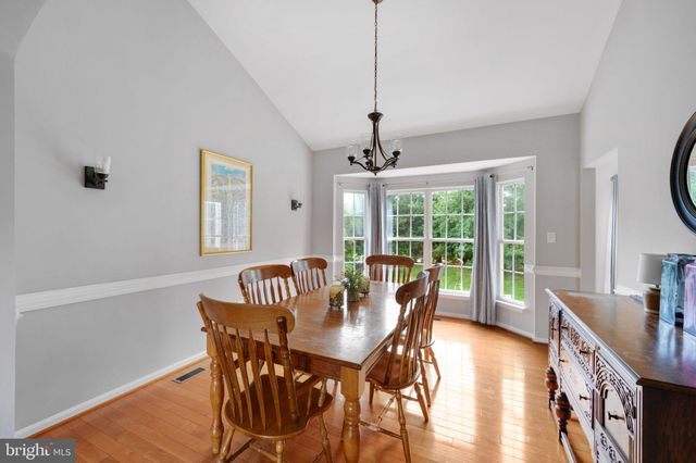 $956,000 | 21424 Alum Creek Court, Ashburn, VA 20147