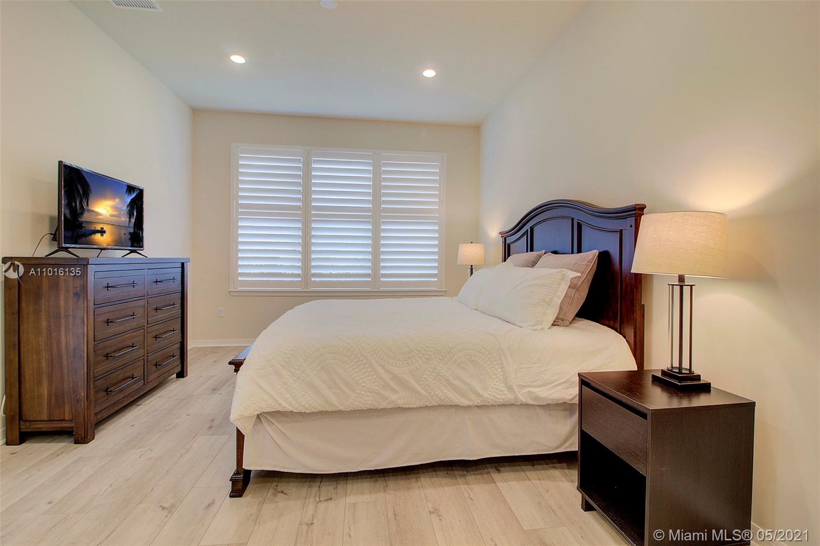 9127 Passiflora Way, Unit 201 Boca Raton, FL 33428 - Photo 8 of 31 Gallery Image 8