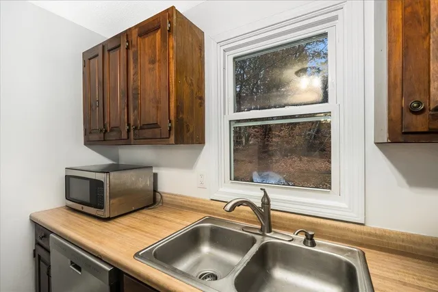 $389,999 | 109 Old Prescott Hill Road, Laconia, NH 03246