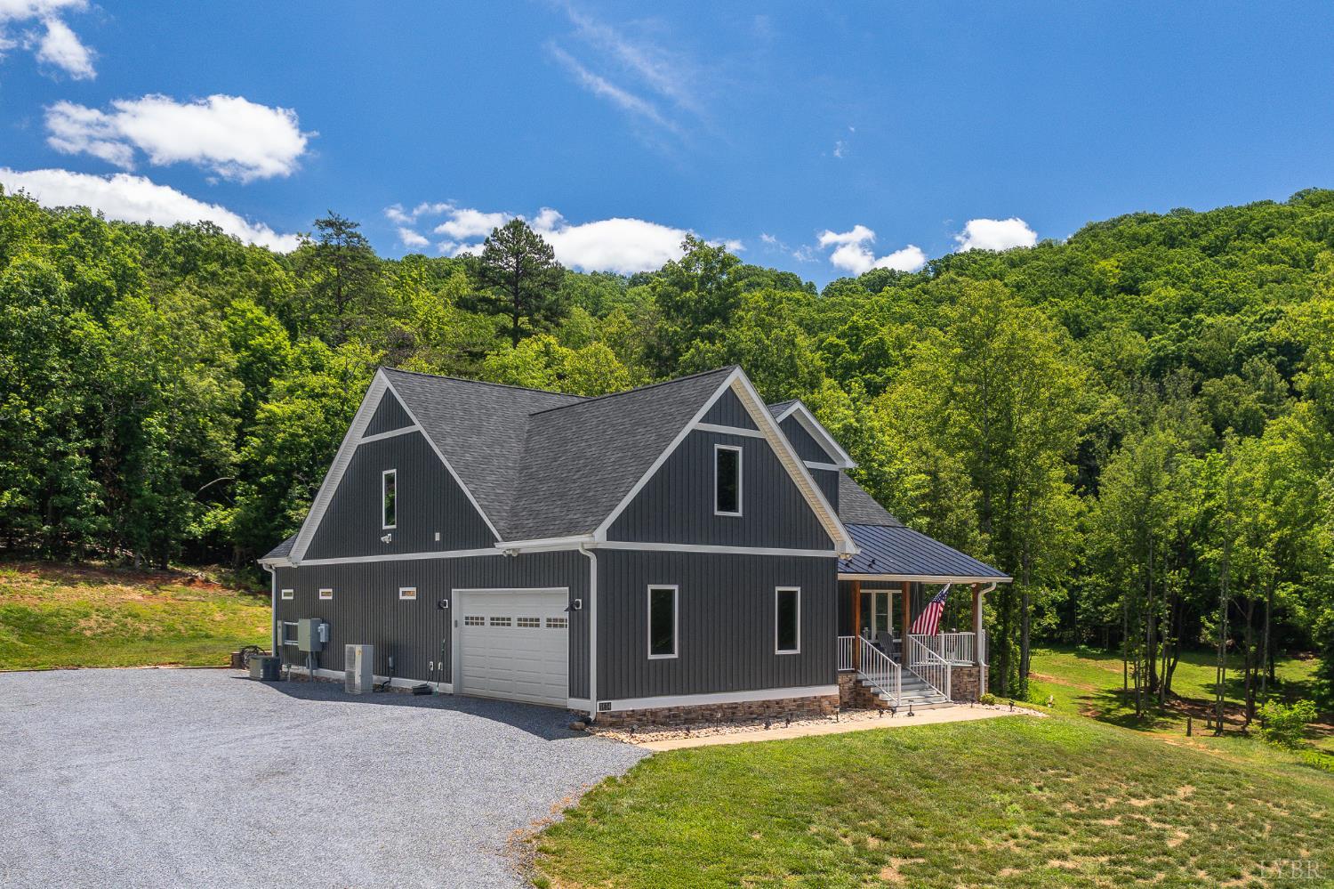 1614 Venturous Trail Goode, VA 24556 - Photo 4 of 72