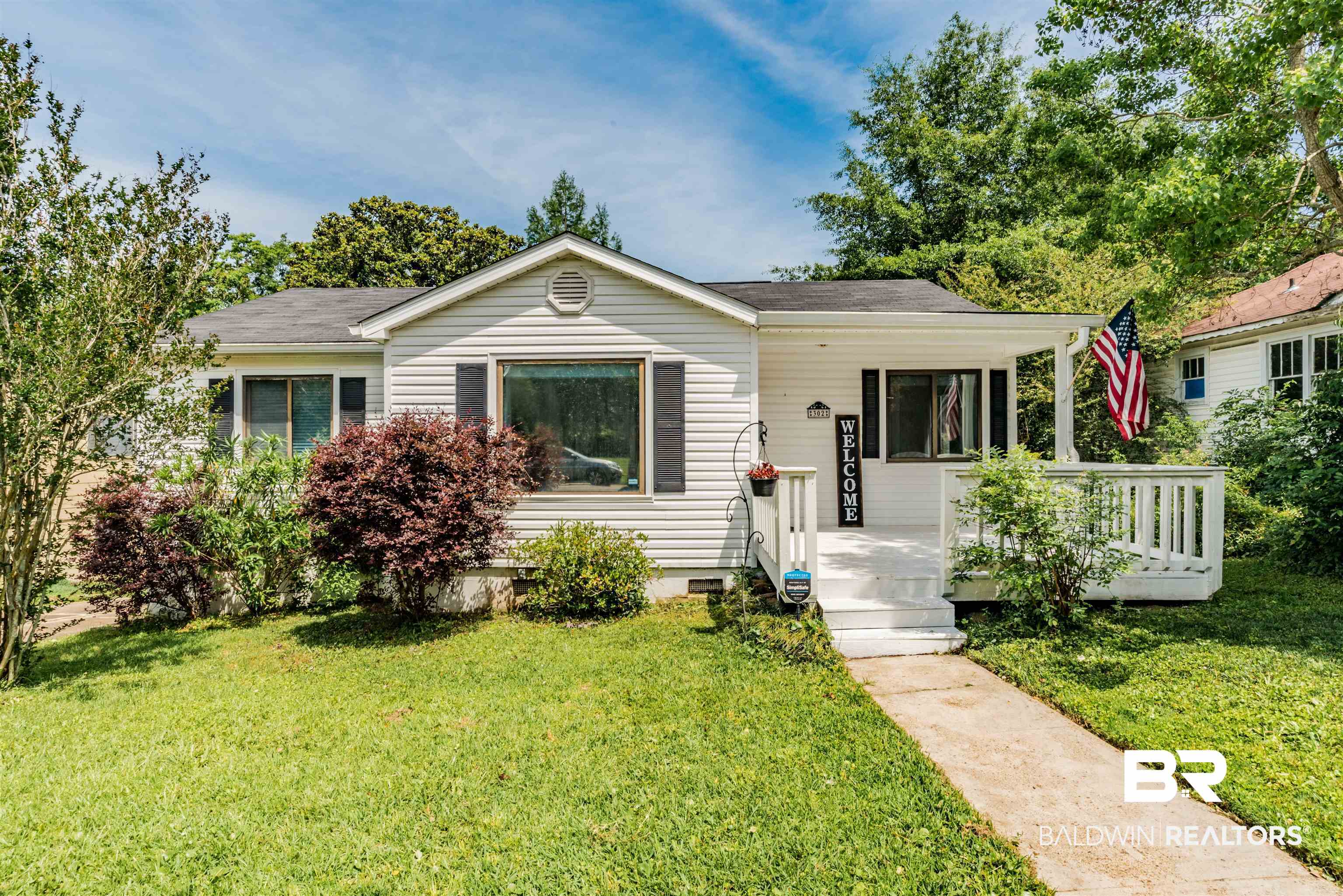 302 Siena Vista Street Mobile, AL 36607 - Photo 2 of 29