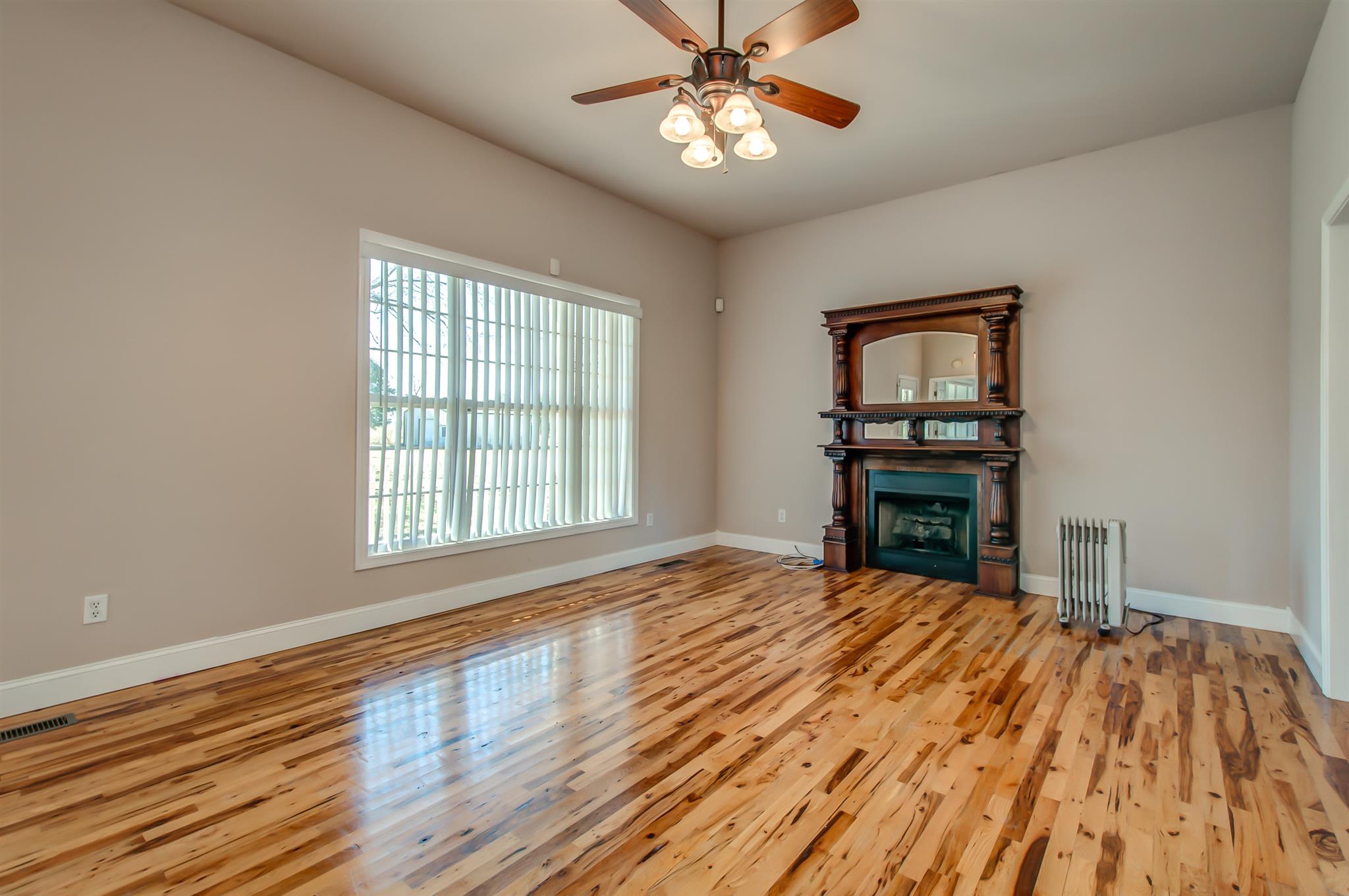 3194 Town Road Only, TN 37140 - Photo 3 of 29 Gallery Image 3