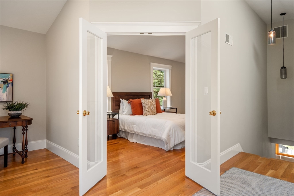 22 Fells Road Winchester, MA 01890 - Photo 16 of 38 Gallery Image 16