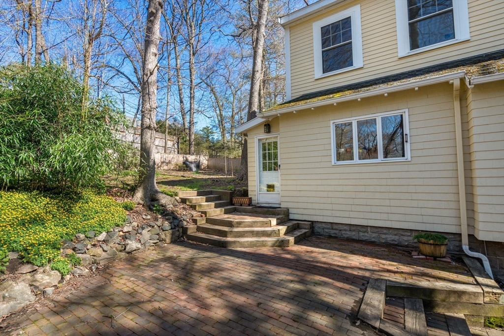 22 Fells Road Winchester, MA 01890 - Photo 20 of 38 Gallery Image 20