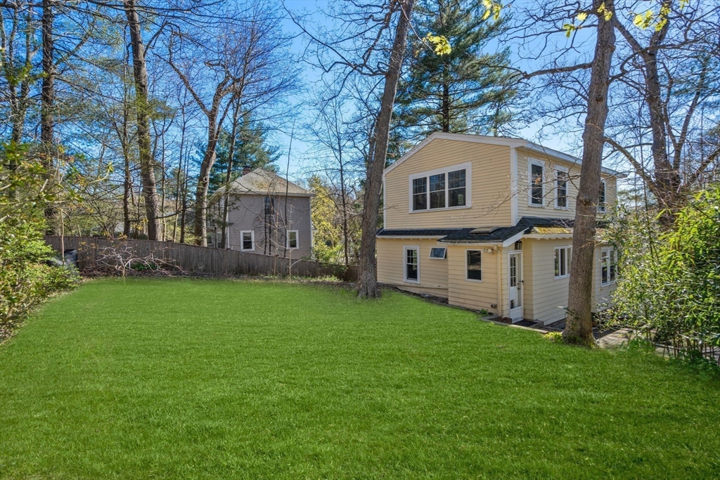 22 Fells Road Winchester, MA 01890 - Photo 33 of 38 Gallery Image 33