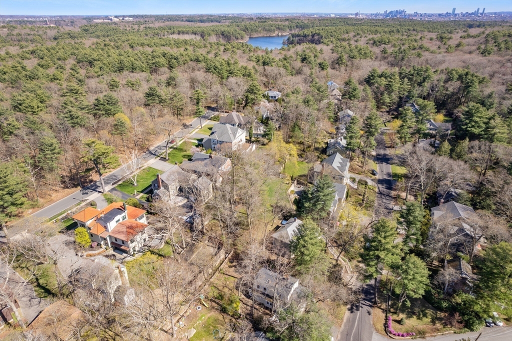 22 Fells Road Winchester, MA 01890 - Photo 35 of 38 Gallery Image 35