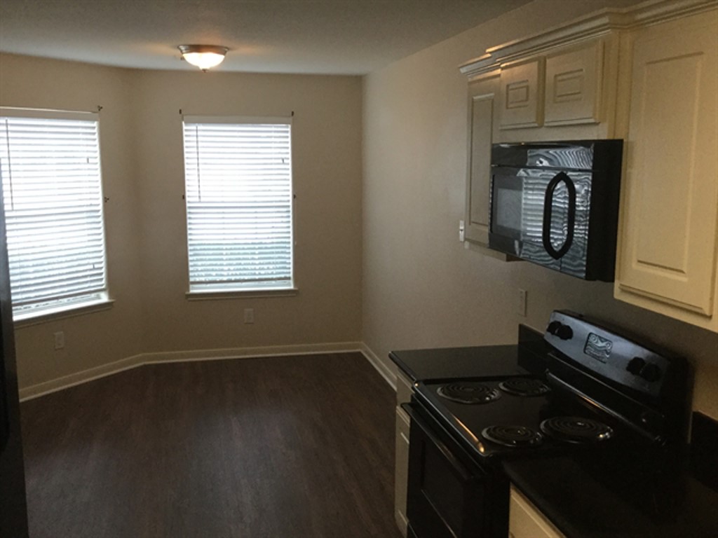 28829 Sulphur River Court Spring, TX 77386 - Photo 4 of 20