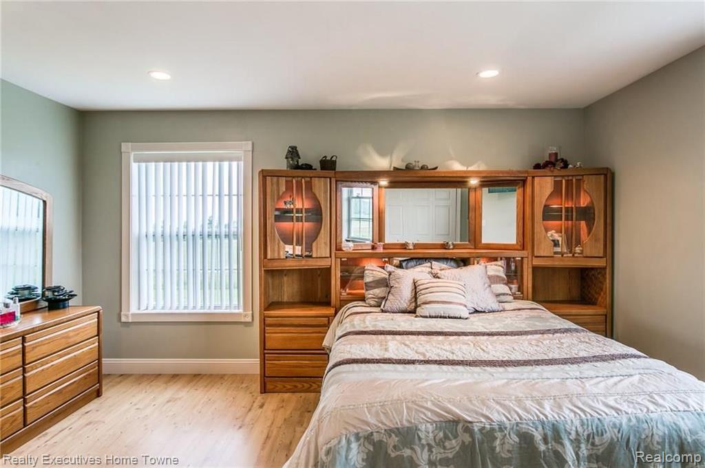 8168 Kilgore Road Avoca, MI 48006 - Photo 37 of 41