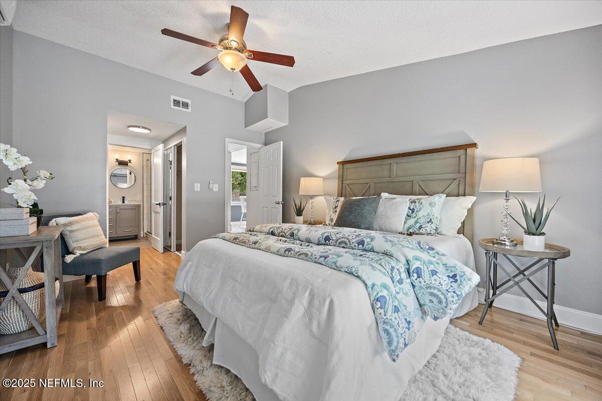 6325 Temple Road Jacksonville, FL 32217 - Photo 7 of 18 08-Primary Bedroom