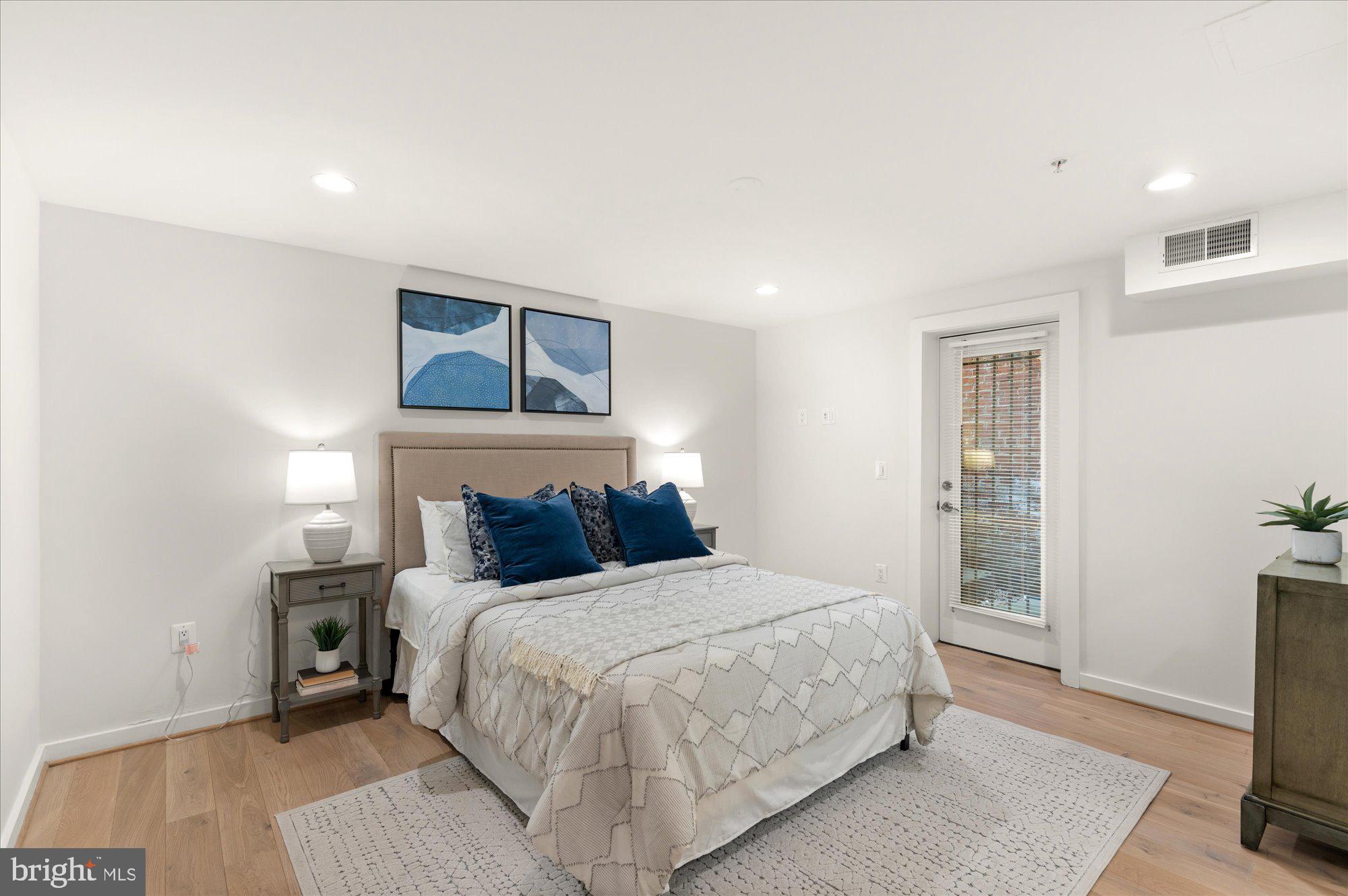 1617 Swann Street Northwest, Unit 1 Washington, DC 20009 - Photo 11 of 22 Primary