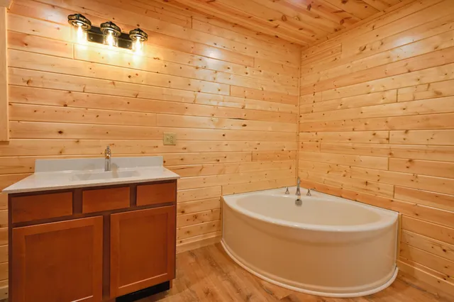 $320,000 | N9842 Gardner Lake Road, Springbrook, WI 54875