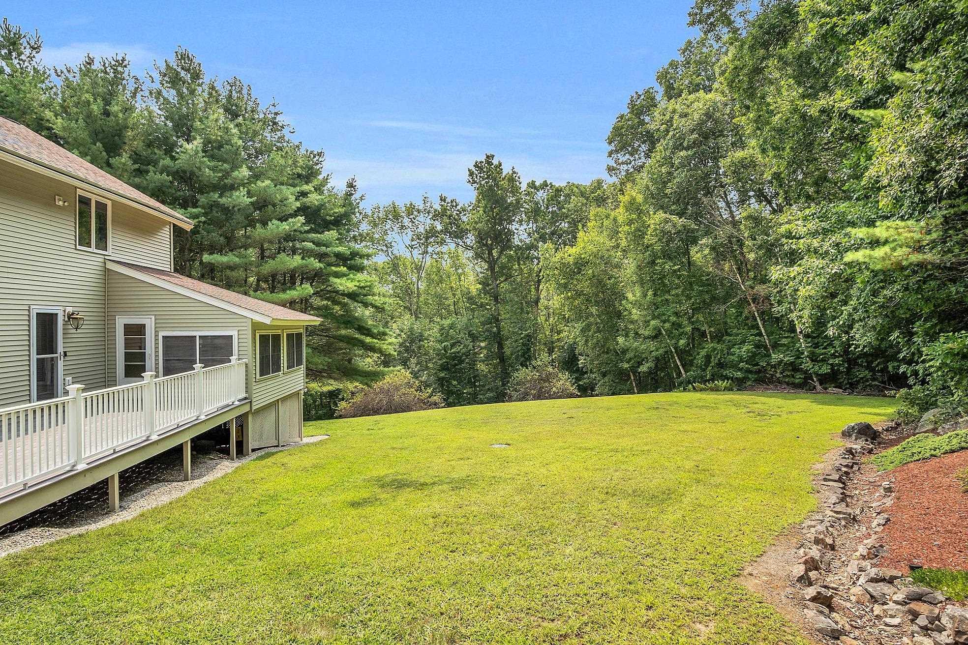 52 Sharon Road Windham, NH 03087 - Photo 13 of 40