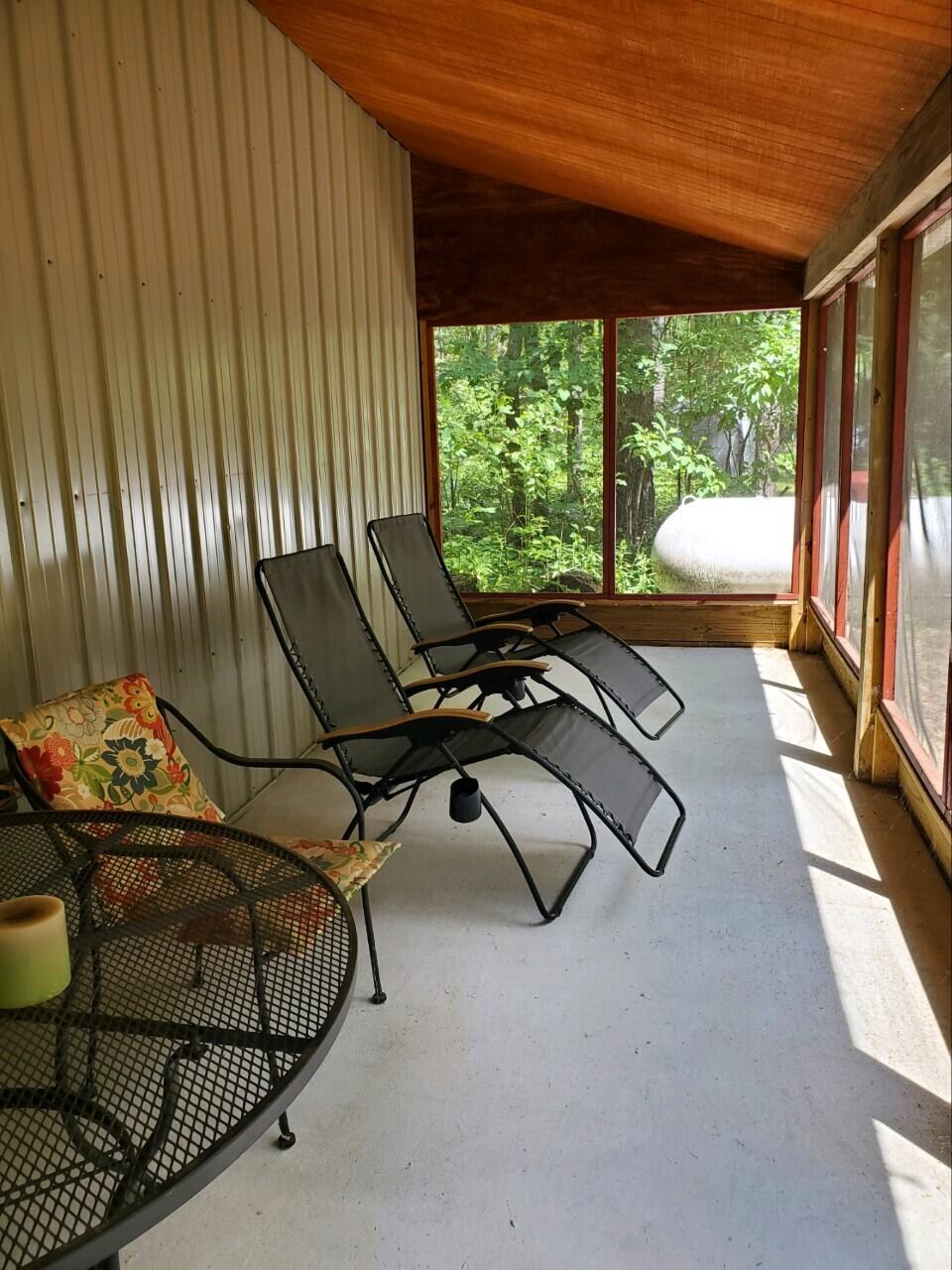 43 North Tyndall Road Branch, MI 49402 - Photo 3 of 27 t18