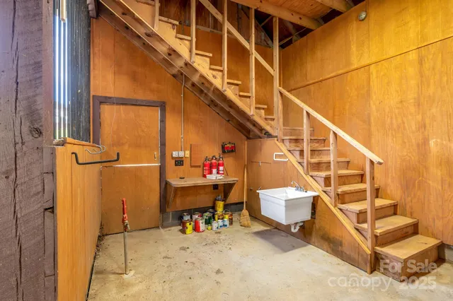 $2,199,999 | 3319 Bull Creek Road, Marshall, NC 28753