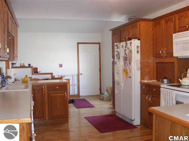 7224 O Brien Road Hubbardston, MI 48845 - Photo 2 of 12 1772511-1.JPG