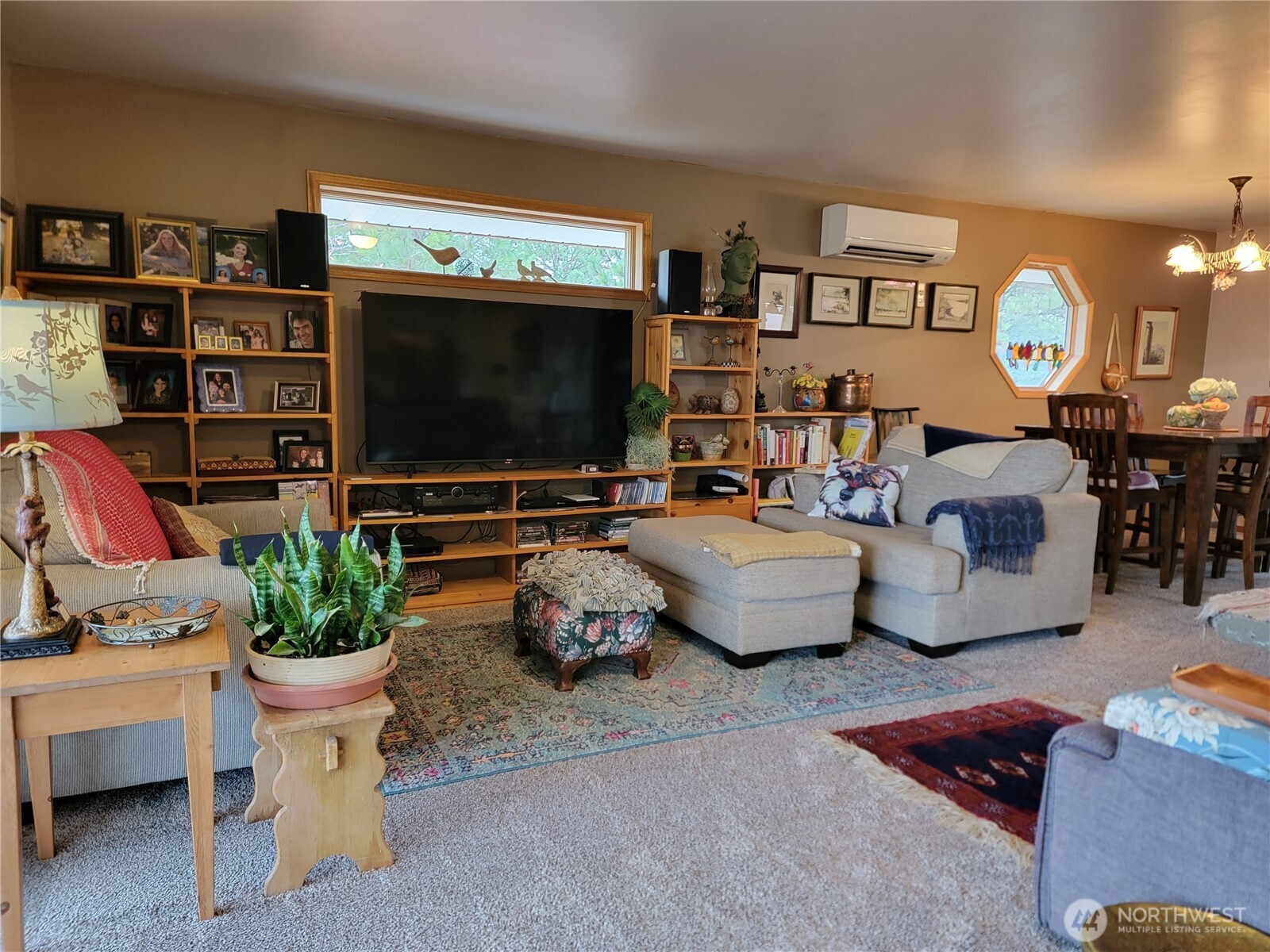 55 Gold Mountain Road Republic, WA 99166 - Photo 8 of 40 a living room with furniture and a flat screen tv