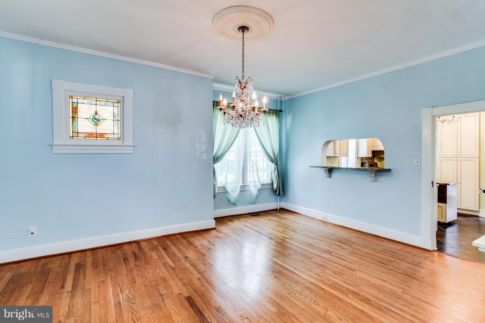 2217 Sulphur Spring Road Baltimore, MD 21227 - Photo 9 of 30 Dining Room