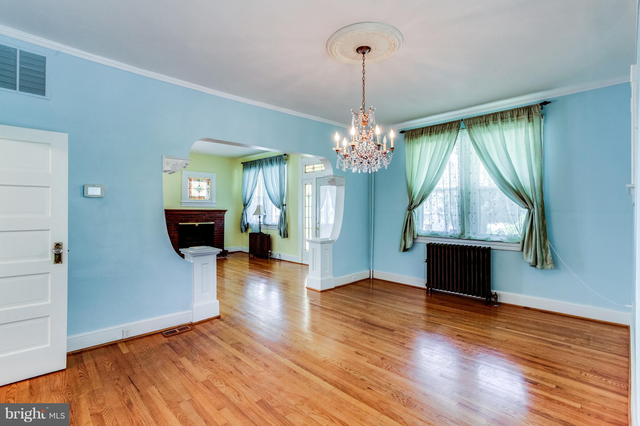 2217 Sulphur Spring Road Baltimore, MD 21227 - Photo 10 of 30 Dining Room