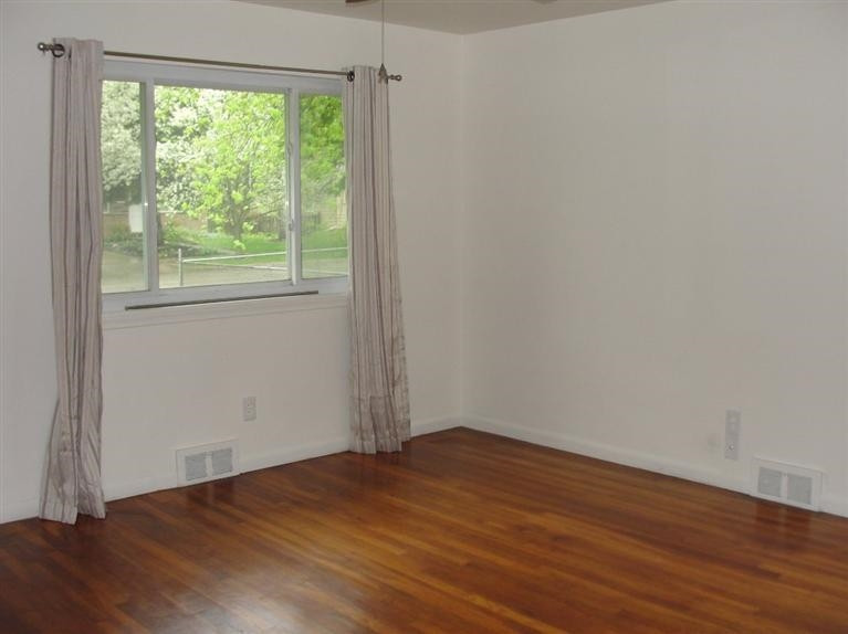 3210 Rosedale Street Ann Arbor, MI 48108 - Photo 9 of 10 Photo 9