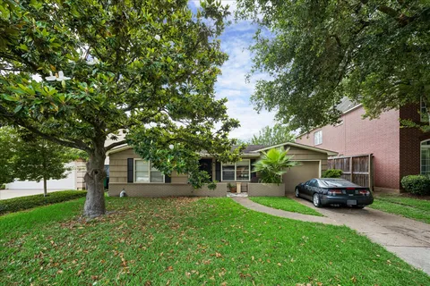 $700,000 | 3318 Mid Lane, Houston, TX 77027