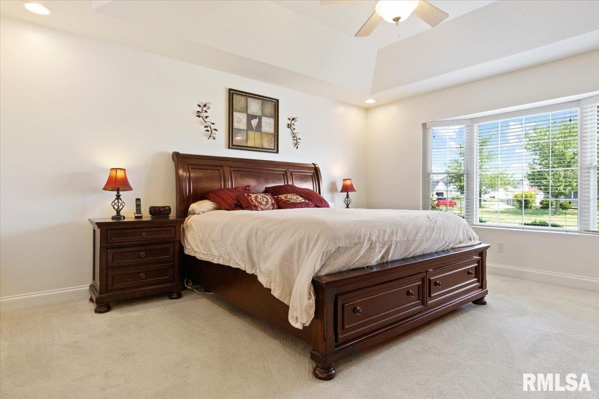 1704 Kingsbury Road Washington, IL 61571 - Photo 22 of 68 Gallery Image 22