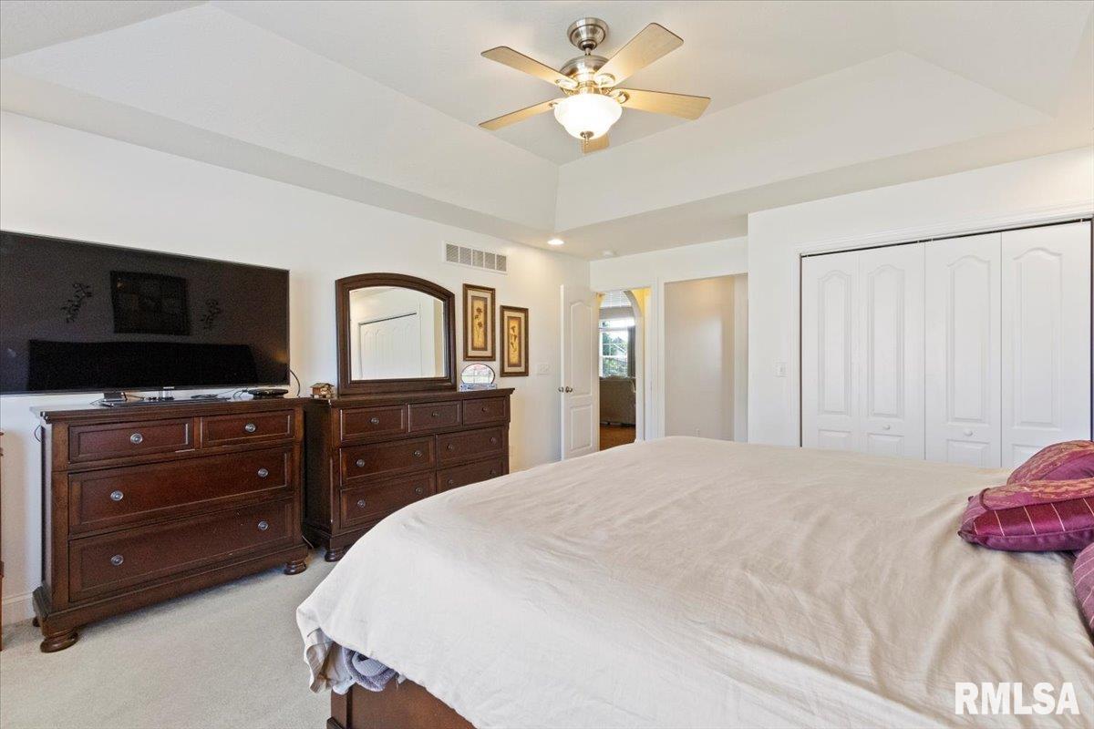 1704 Kingsbury Road Washington, IL 61571 - Photo 24 of 68 Gallery Image 24