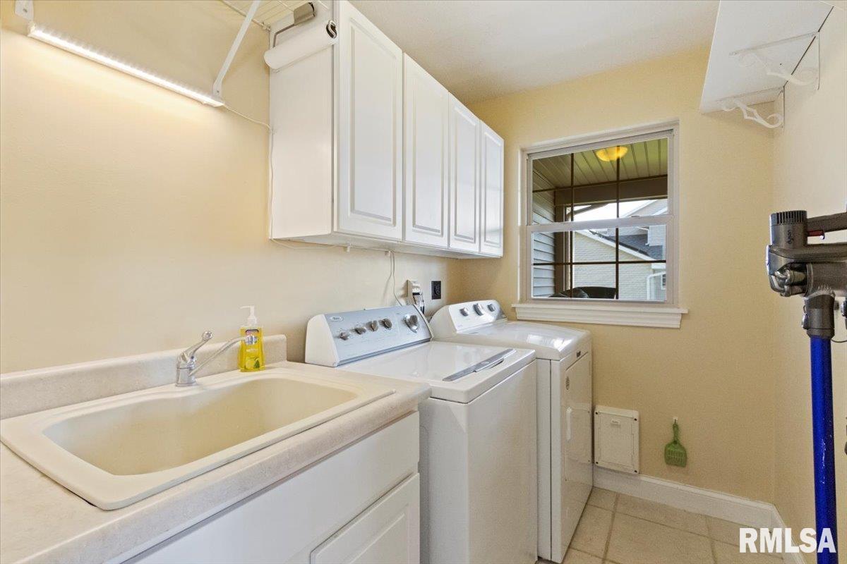 1704 Kingsbury Road Washington, IL 61571 - Photo 28 of 68 Gallery Image 28