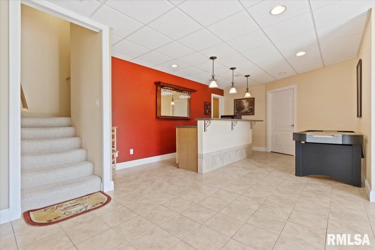 1704 Kingsbury Road Washington, IL 61571 - Photo 30 of 68 Gallery Image 30