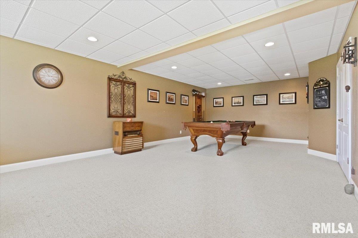 1704 Kingsbury Road Washington, IL 61571 - Photo 34 of 68 Gallery Image 34