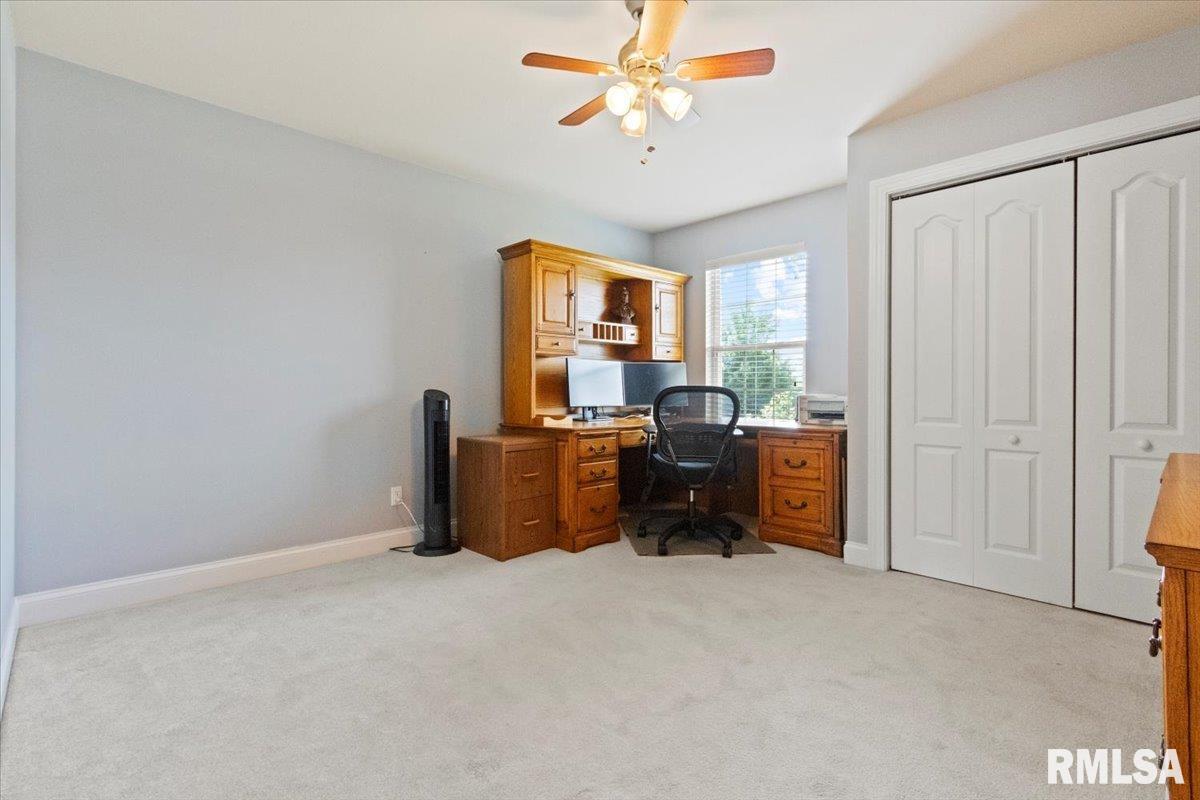 1704 Kingsbury Road Washington, IL 61571 - Photo 39 of 68 Gallery Image 39