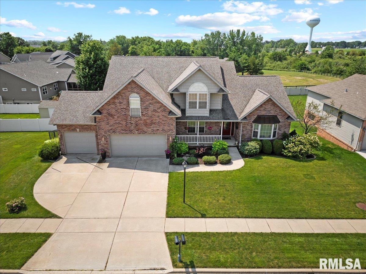 1704 Kingsbury Road Washington, IL 61571 - Photo 5 of 68 Gallery Image 5