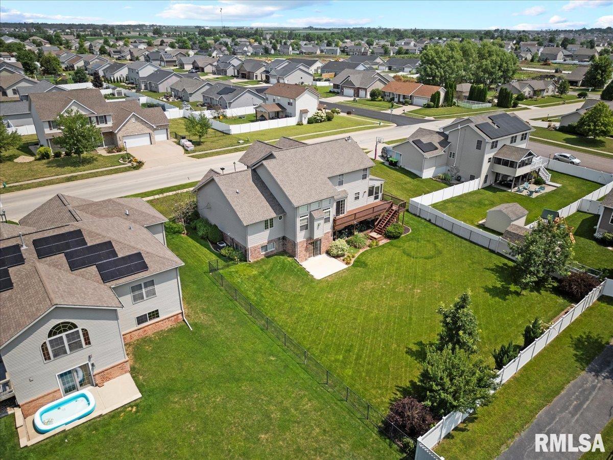 1704 Kingsbury Road Washington, IL 61571 - Photo 62 of 68 Gallery Image 62