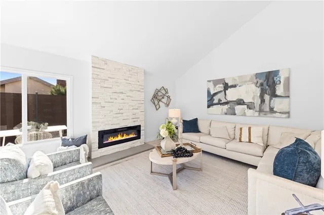 $1,998,000 | 39 Cape Cod, Irvine, CA 92620