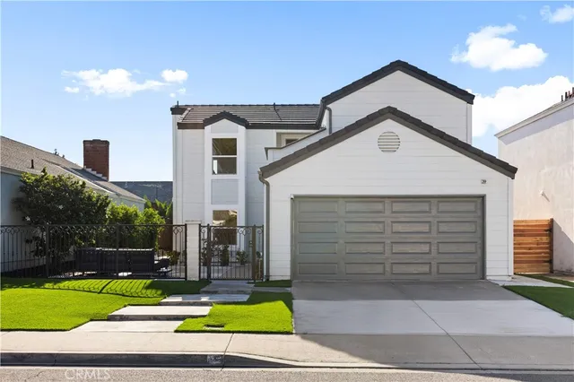 $1,998,000 | 39 Cape Cod, Irvine, CA 92620