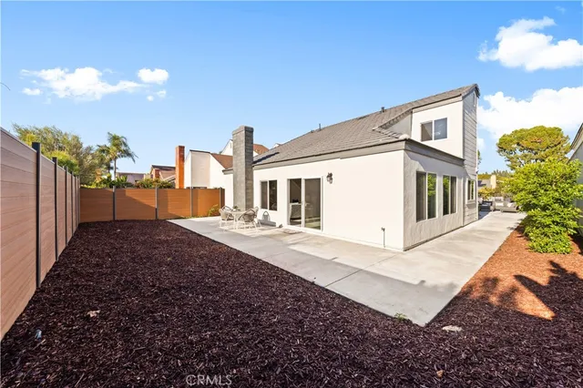 $1,998,000 | 39 Cape Cod, Irvine, CA 92620