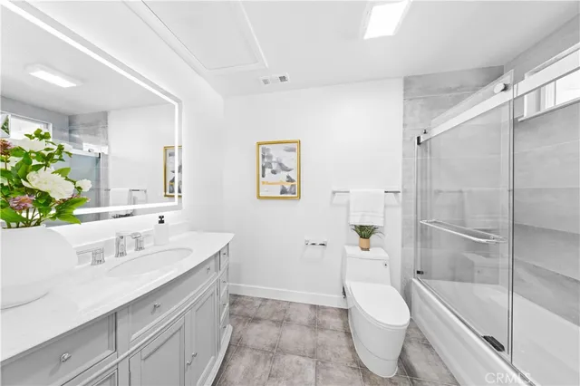 $1,998,000 | 39 Cape Cod, Irvine, CA 92620