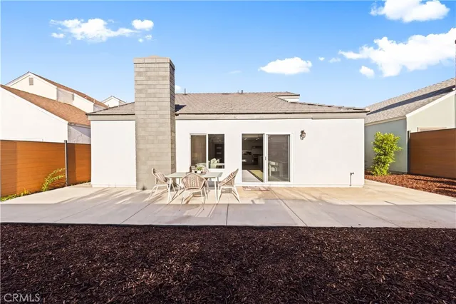 $1,998,000 | 39 Cape Cod, Irvine, CA 92620