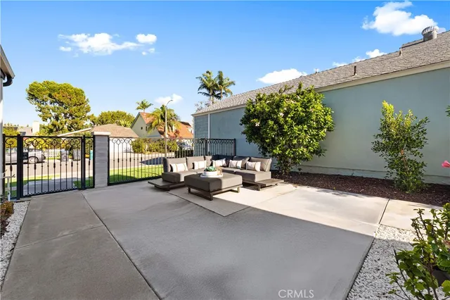 $1,998,000 | 39 Cape Cod, Irvine, CA 92620