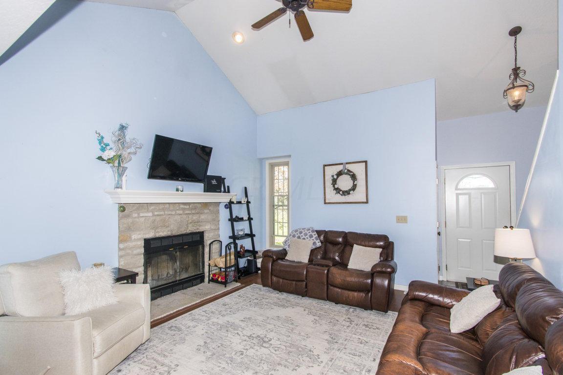 2909 Ross Road Sunbury, OH 43074 - Photo 4 of 54 Gallery Image 4