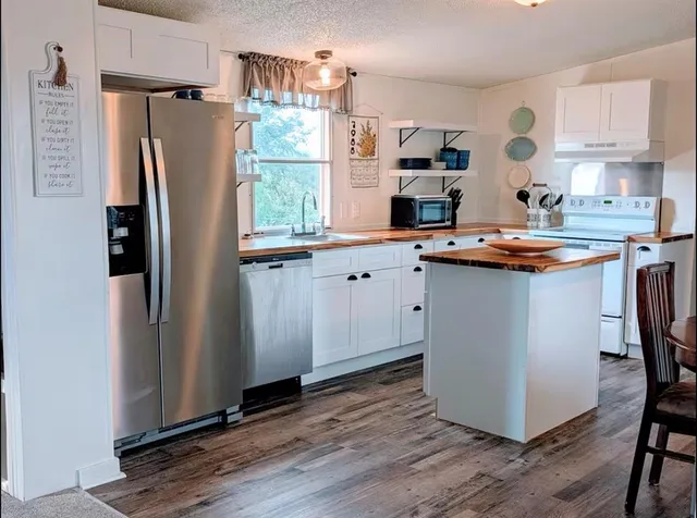 $145,000 | 1075 1st Street, Hawley, TX 79525