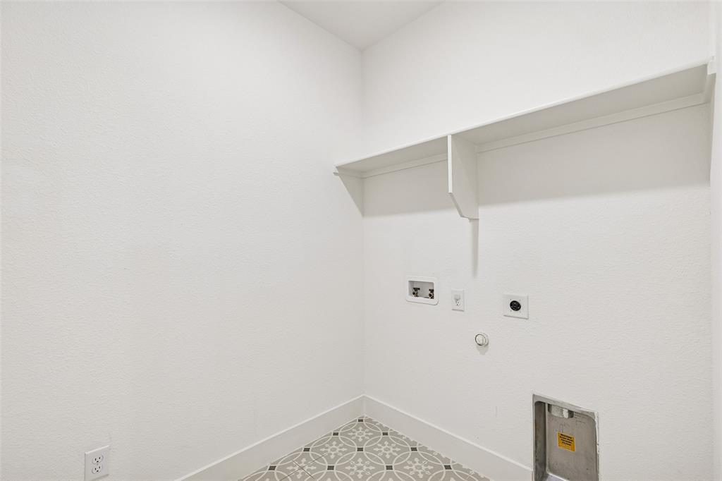 1144 Saddle Ridge Drive Aubrey, TX 76227 - Photo 25 of 34 a view of small space