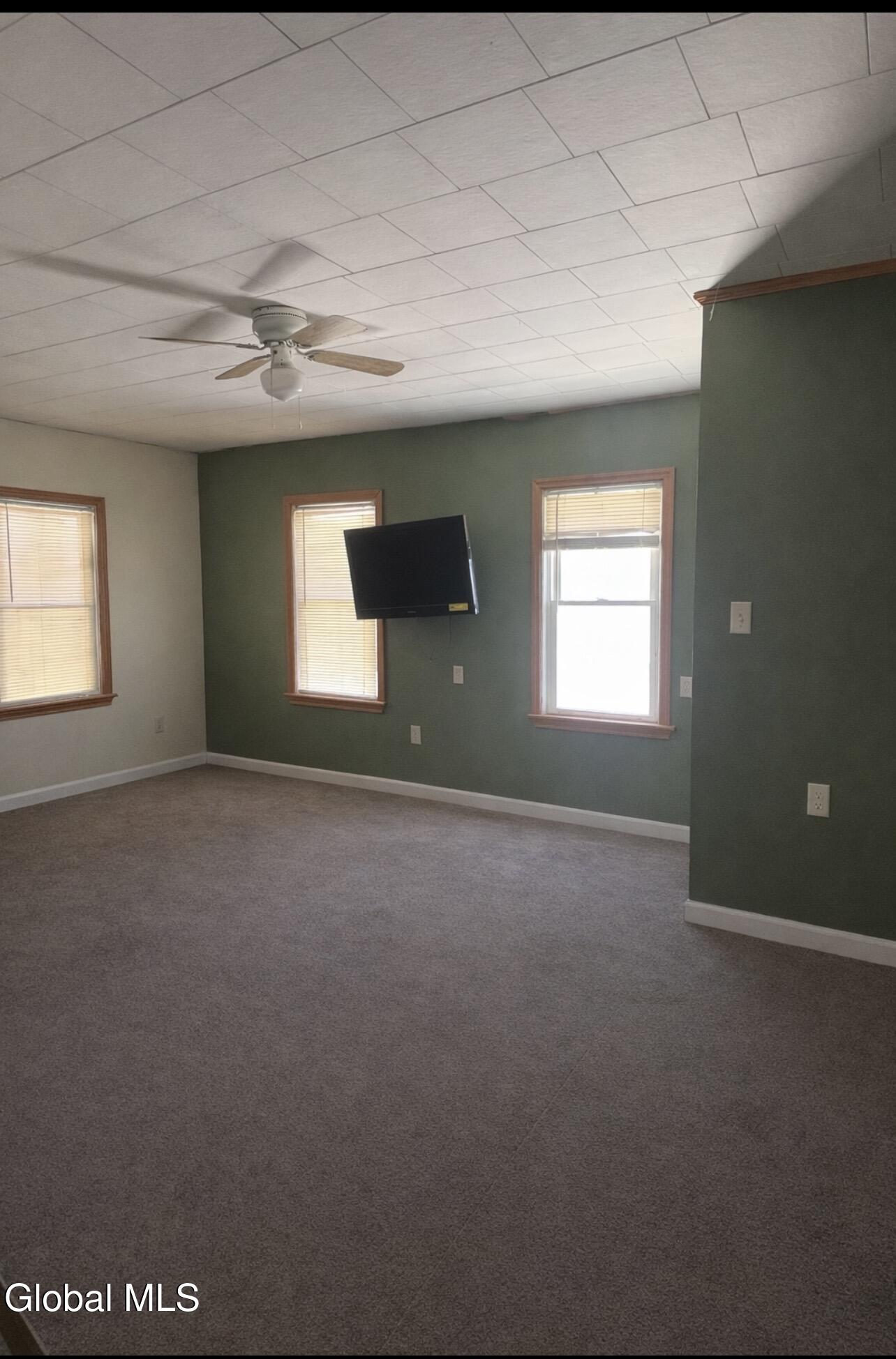 5045 Highway 9N Corinth, NY 12822 - Photo 13 of 18 IMG_2146