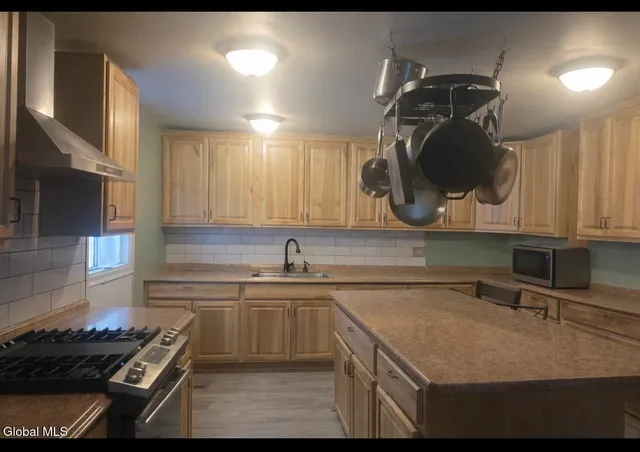 $259,900 | 5045 Highway 9N, Corinth, NY 12822