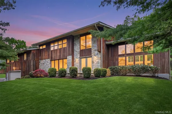 $1,200,000 | 8 Pine Tree Lane, Goshen, NY 10924