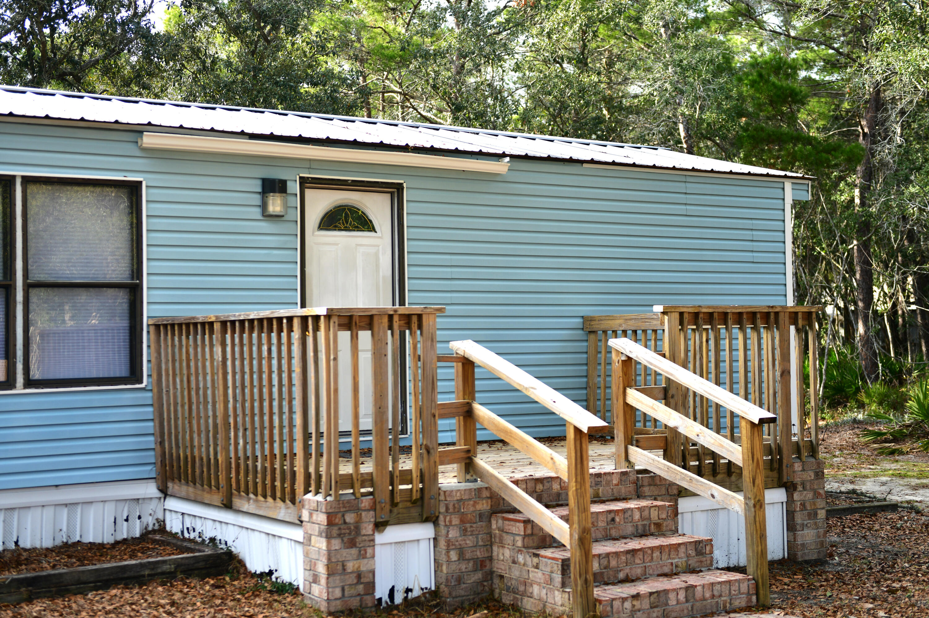 74 Maple Street Freeport, FL 32439 - Photo 3 of 22 Fromt Porcn-74 Maple