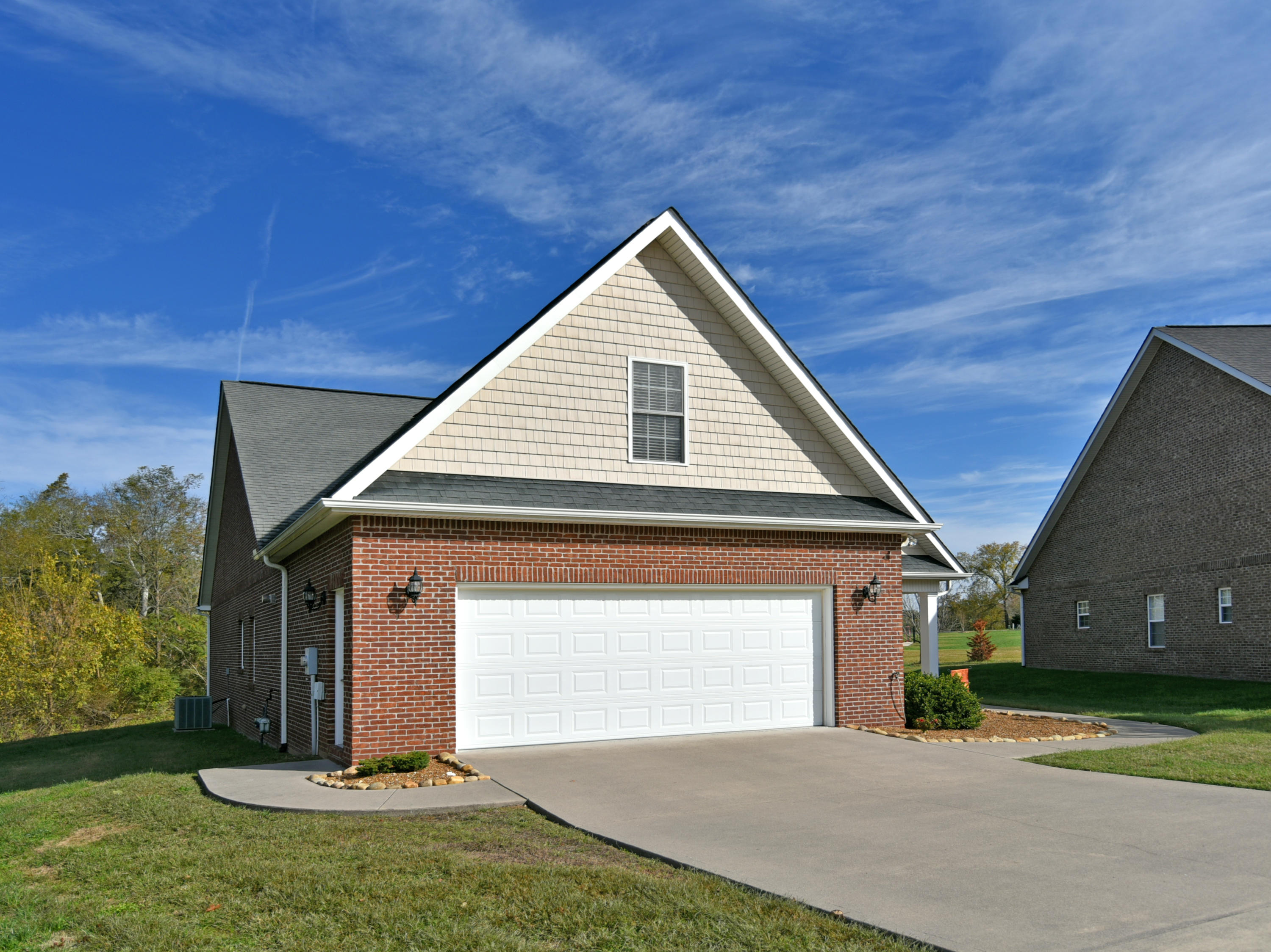 153 Meridian Way Clinton, TN 37716 - Photo 2 of 24 153 Meridian